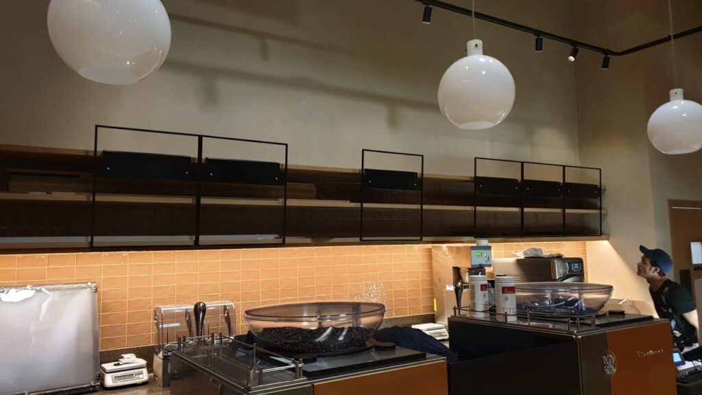 STARBUCKS, Клубный дом Barkli Gallery-3